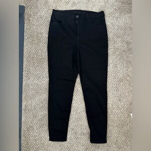 American Eagle black skinny jeans